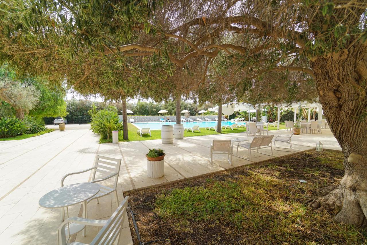 Life Hotels Kalaonda Resort Syracuse Bagian luar foto